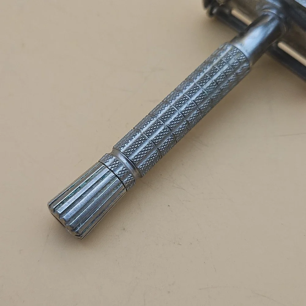 Vintage Gillette Flare Tip Super Speed Razor 1950s
